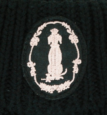 Bordado en el jersey King of Dogs